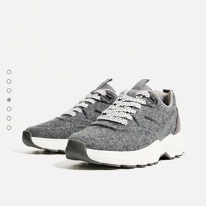 Zara felt fabric trainer